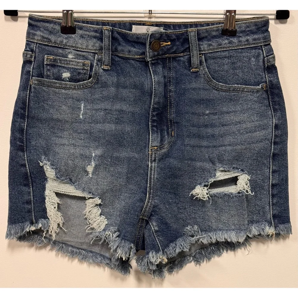 NWT Windsor Distressed High Rise Denim Jean Shorts Blue Size M